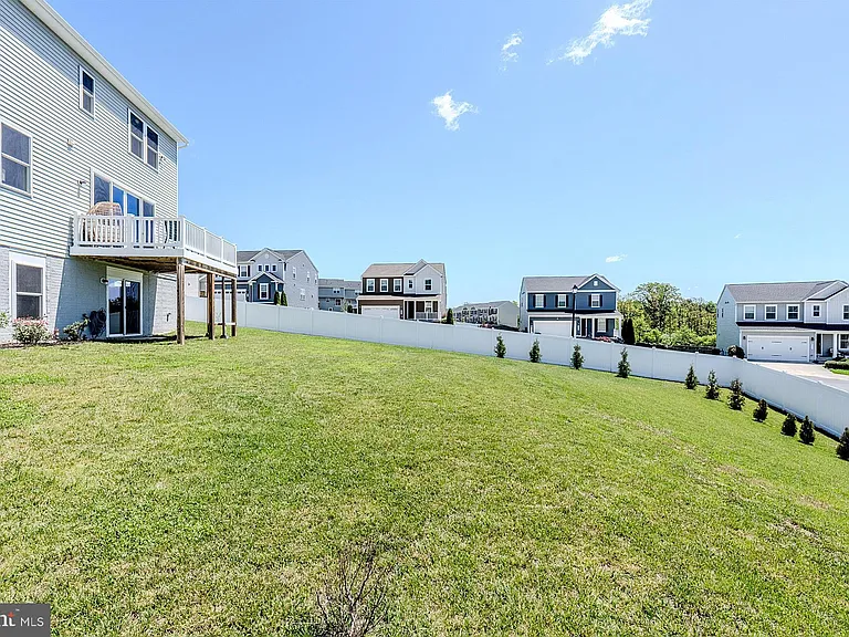 324 Cedar Spring Dr — Photo 35