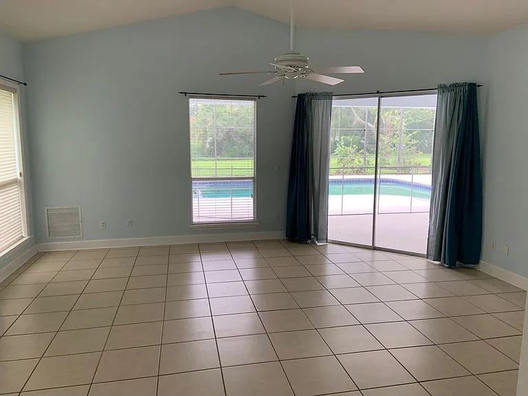2600 Crescent Lake Ct — Photo 15