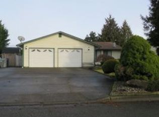 323 4th Ave SE, Pacific, WA 98047