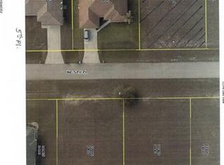1310 NE 5th Pl, Cape Coral, FL 33909