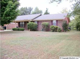 512 Plum Dr SW, Decatur, AL 35603