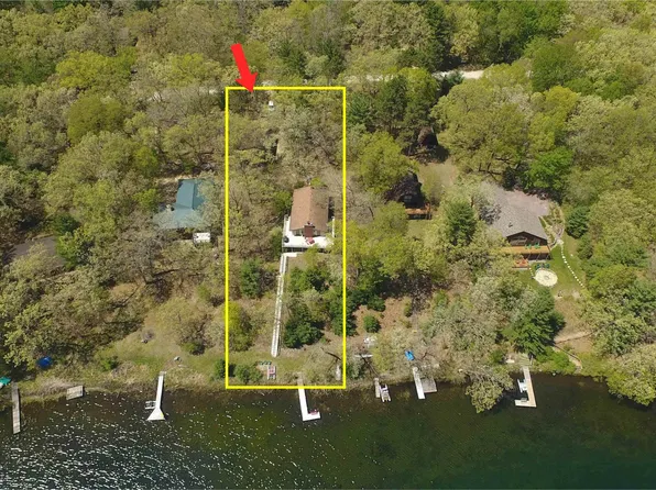 3142 2nd Ct, Oxford, WI 53952