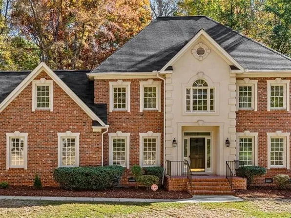 7414 Somersby Dr, Summerfield, NC 27358