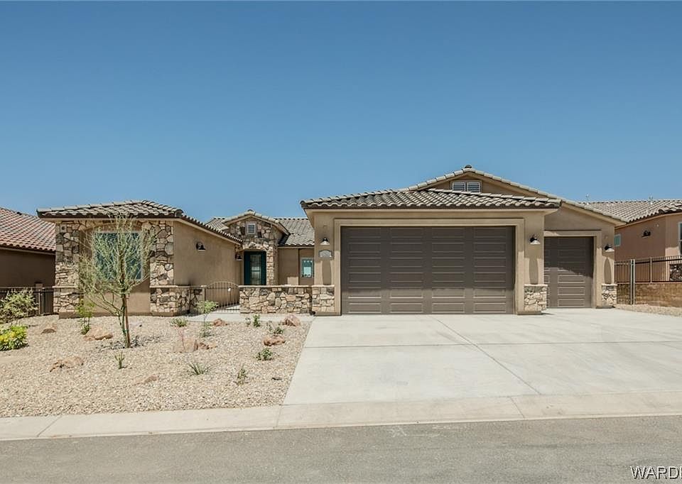 1st image of 2621 Port Isabel Way