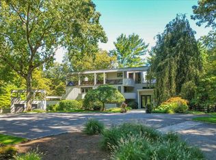 10 Beech Hill Ln, Pound Ridge, NY 10576