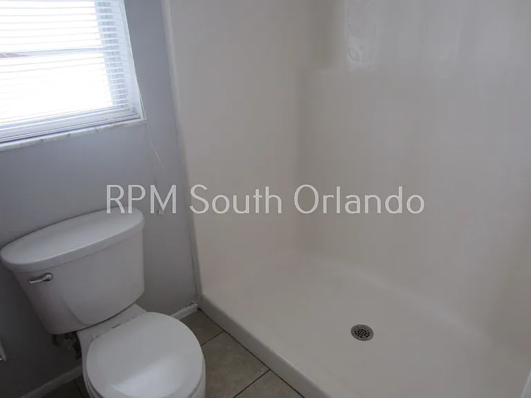 36 Windtree Ln #202 — Photo 10