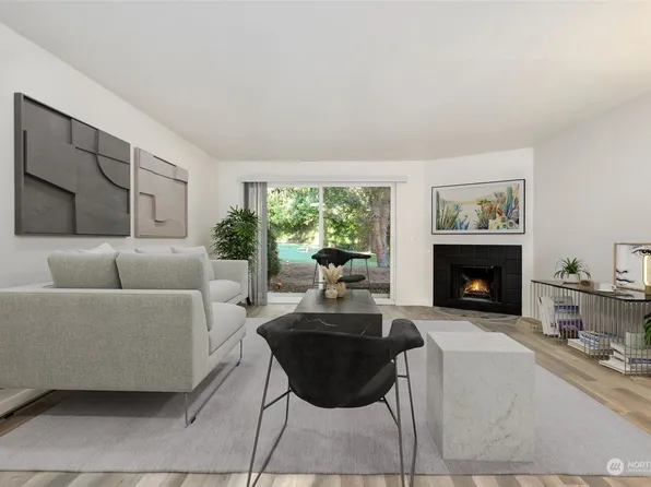 1926 SW 318th Place #12D, Federal Way, WA 98023