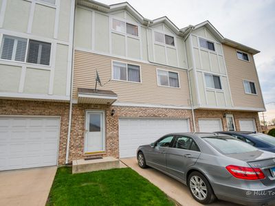 8216 Rachel Ln, Justice, IL, 60458