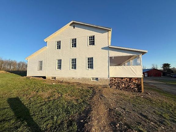 3rd image of 3190 Miller Hill Rd
