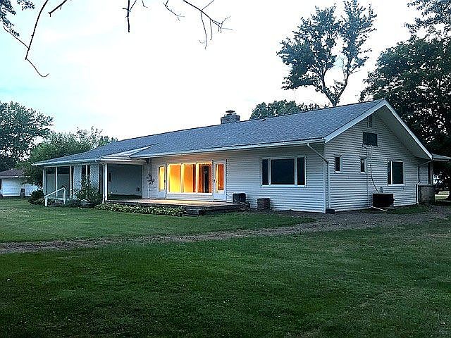 2nd image of 226 Hansbarger Ave