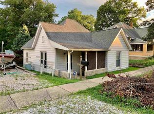 2006 13th St, Bedford, IN 47421