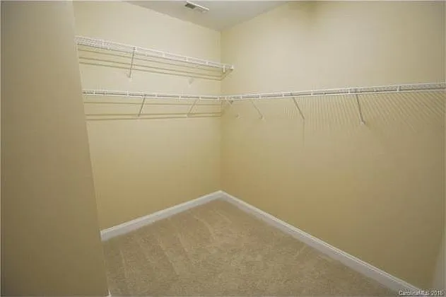 16434 Hawfield Woods Ln — Photo 18