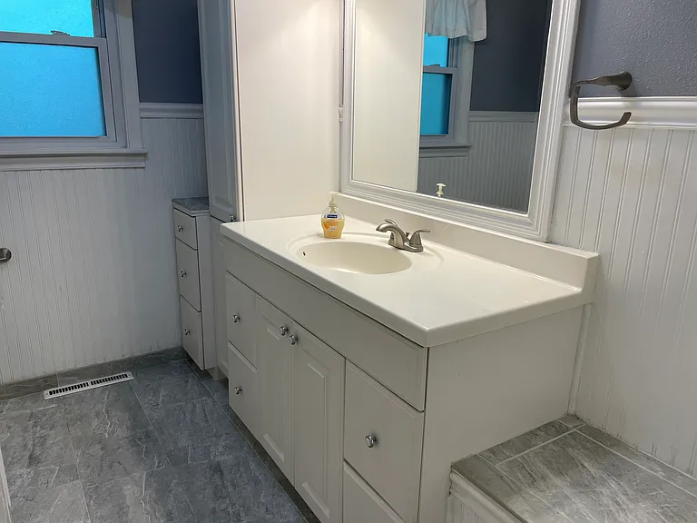 BATHROOM UP 2_06252024