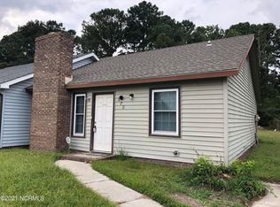 373 W Frances St, Jacksonville, NC 28546