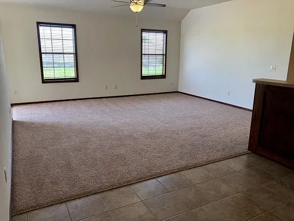 3 bed, 1275 sqft, $1,500 — Photo 3