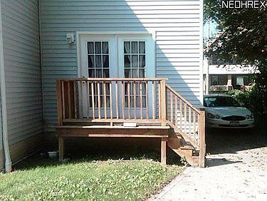 3rd image of 2947 E 111th St