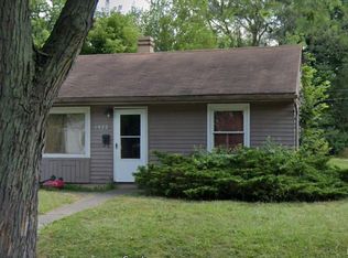 1522 N Olive St, South Bend, IN 46628