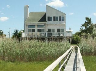 448 Dune Rd, Westhampton Beach, NY 11978