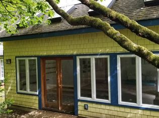 4952 Farmer Ln, Freeland, WA 98249