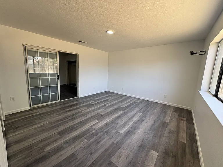 6313 Hermosa St — Photo 7