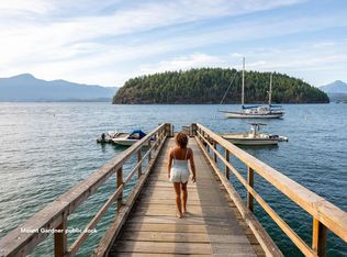 1558 Mount Gardner Rd, Bowen Island, BC V0N 1G2