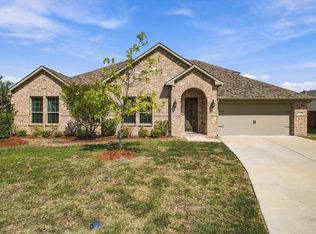 1001 Blue Heron Ct, Forney, TX 75126