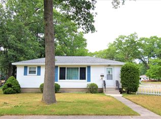1390 Howard Ave, Muskegon, MI 49442