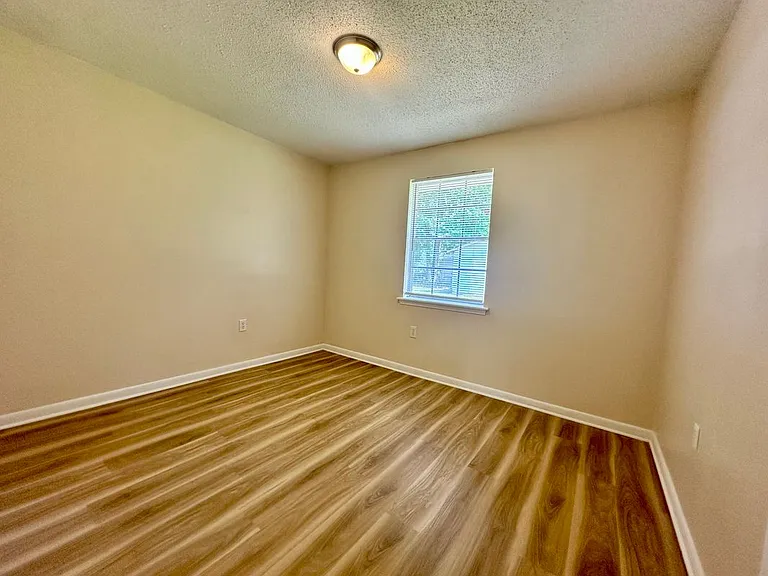 1144 Highway 42 — Photo 11