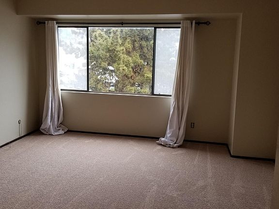 Bedroom facing the courtyard.