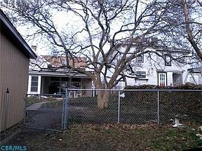 3rd image of 142 E Central Ave