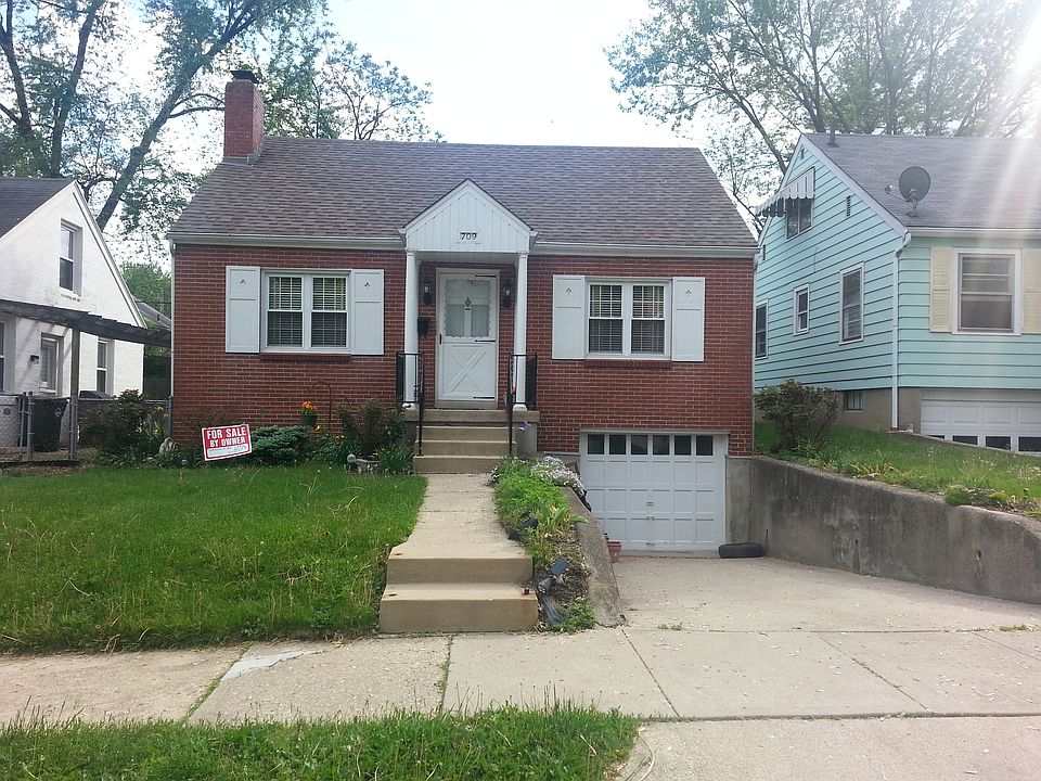 1st image of 709 Coralie St
