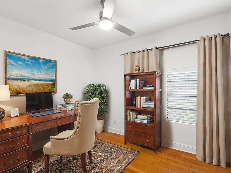 603 S Newport Ave #2 — Photo 6