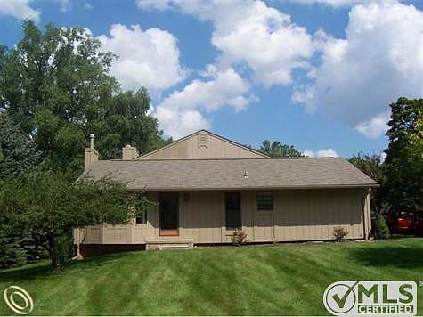 Desirable End Unit Ranch