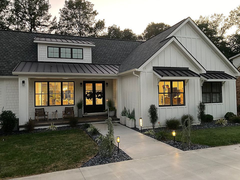 1st image of 504 Hastings Way