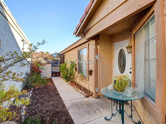 4th image of 2251 Los Feliz St