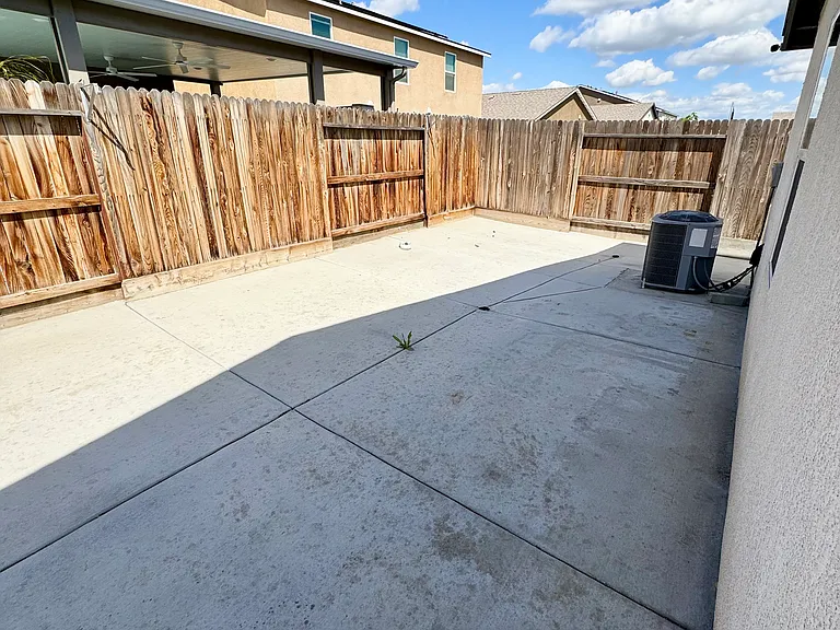 5910 Mardal Ave — Photo 21
