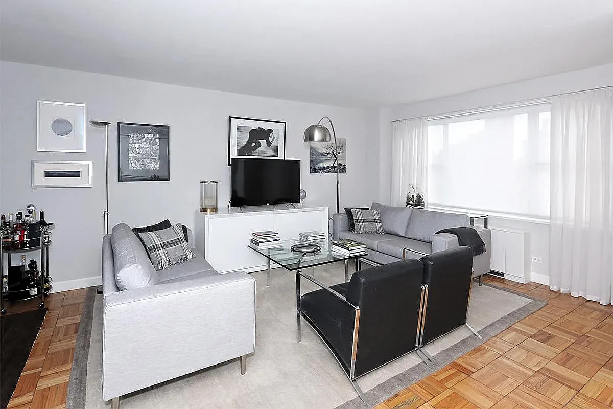 500 East 77th Street — Photo 1