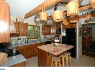 23049 Columbus Rd, Columbus, NJ 08022