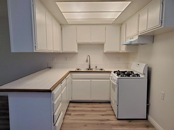4th image of 3747 Kelton Ave APT 7