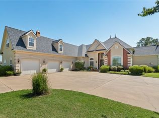 20555 Bruce Rutherford Dr, Siloam Springs, AR 72761