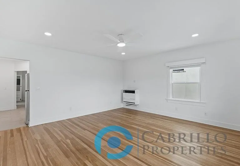 128 Kalmia St #6 — Photo 2
