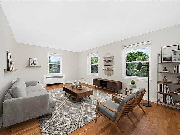 3rd image of 395 Broadway APT L3a