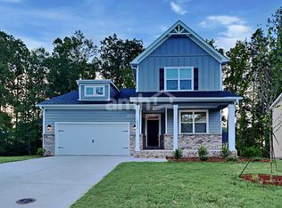 5065 Hudson Valley Dr, Cumming, GA 30028