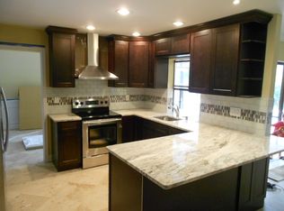 92 W Rubber Tree Dr, Lake Worth, FL 33467