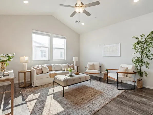 2290 Setting Sun Dr #1, Windsor, CO 80550