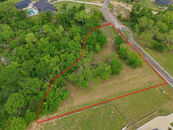 5th image of 1016 Newsom Ranch Way