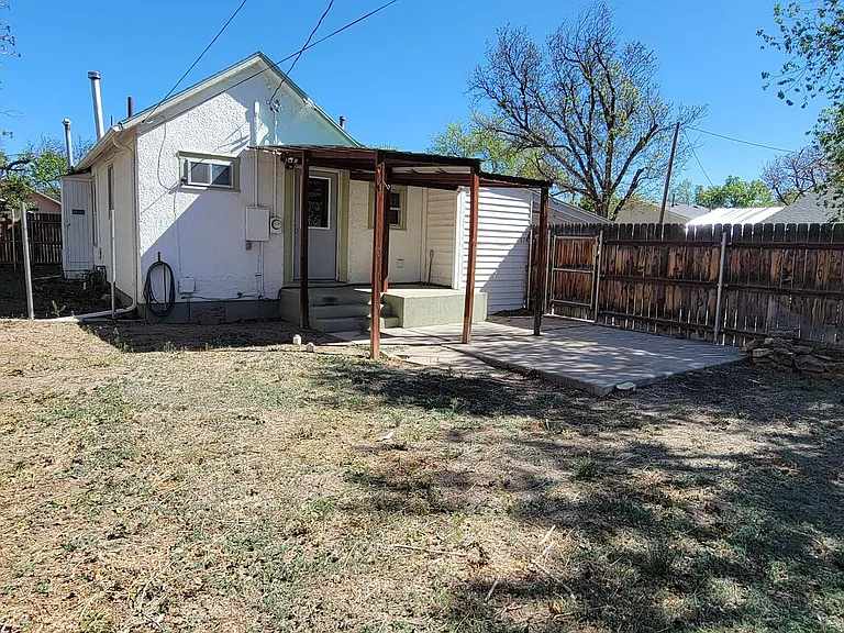 826 Forest Ave — Photo 24