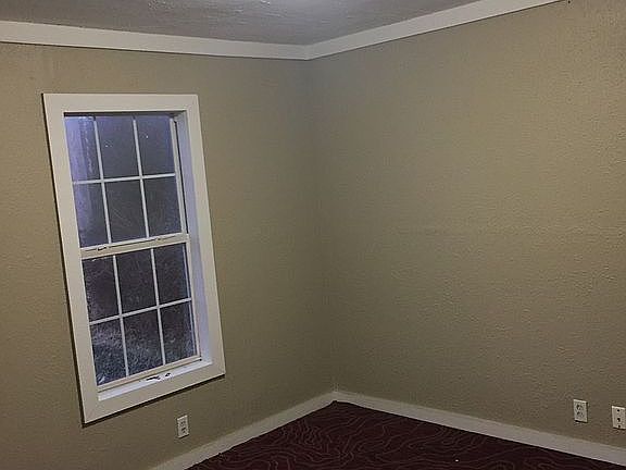 3rd image of 2815 N Frankfort Pl