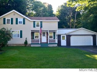 2897 Oneida St #WS, Sauquoit, NY 13456