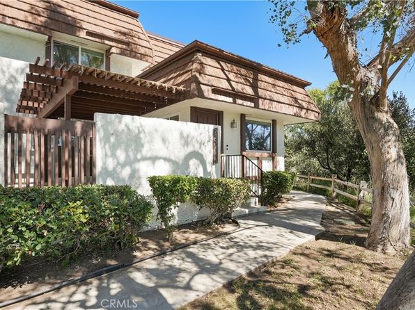 22544 Jeffrey Mark Ct Unit 1, Chatsworth — photo 1